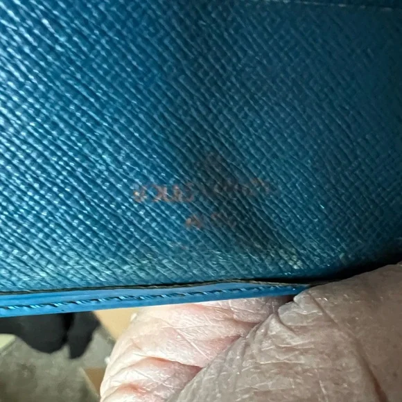 Louis Vuitton Teal Epi Textured Wallet - Picture 3 of 13